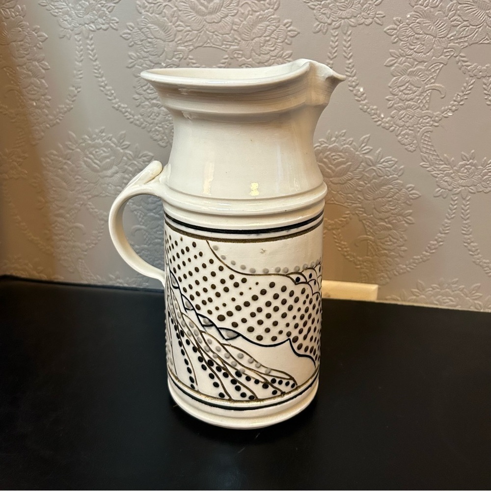 Pottery pitcher very good condition - Picture 3 of 7